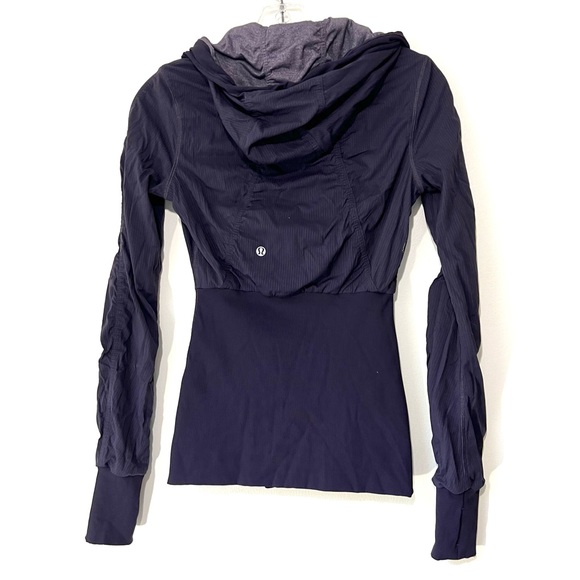Lululemon Dance Studio Reversible Purple / Grape Jacket. - Picture 14 of 15